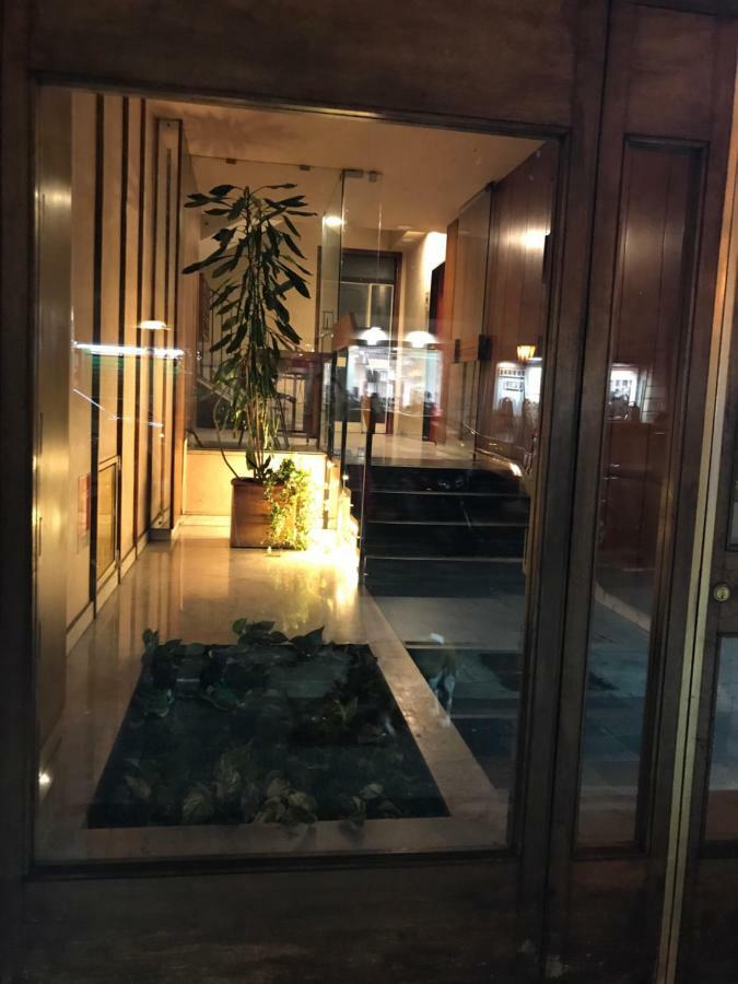Apartamento 70'S Luxury Cavour Bari Exterior foto